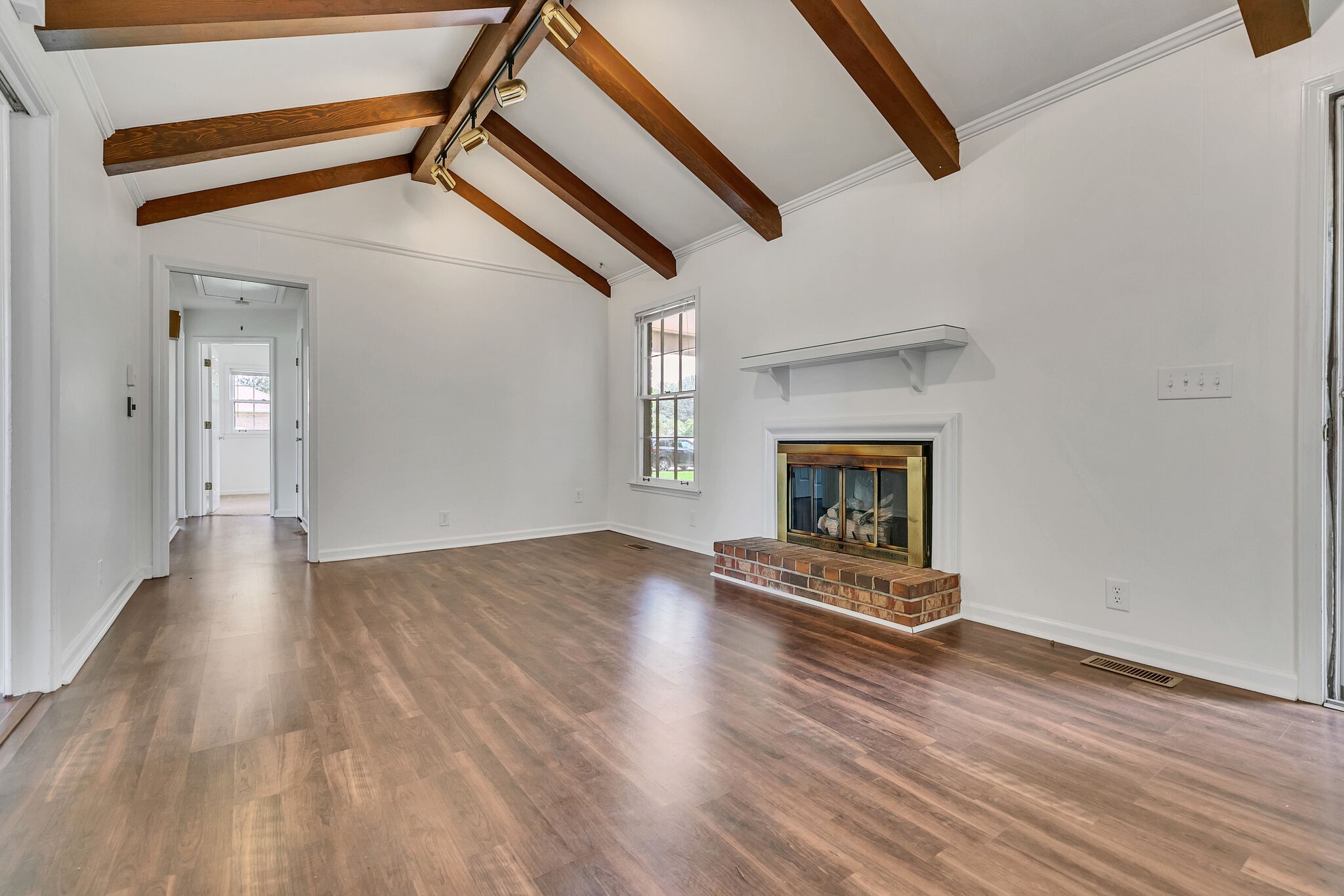 749 Baugh Road Nashville, TN 37221 - Photo 2 of 30 Gallery Image 2