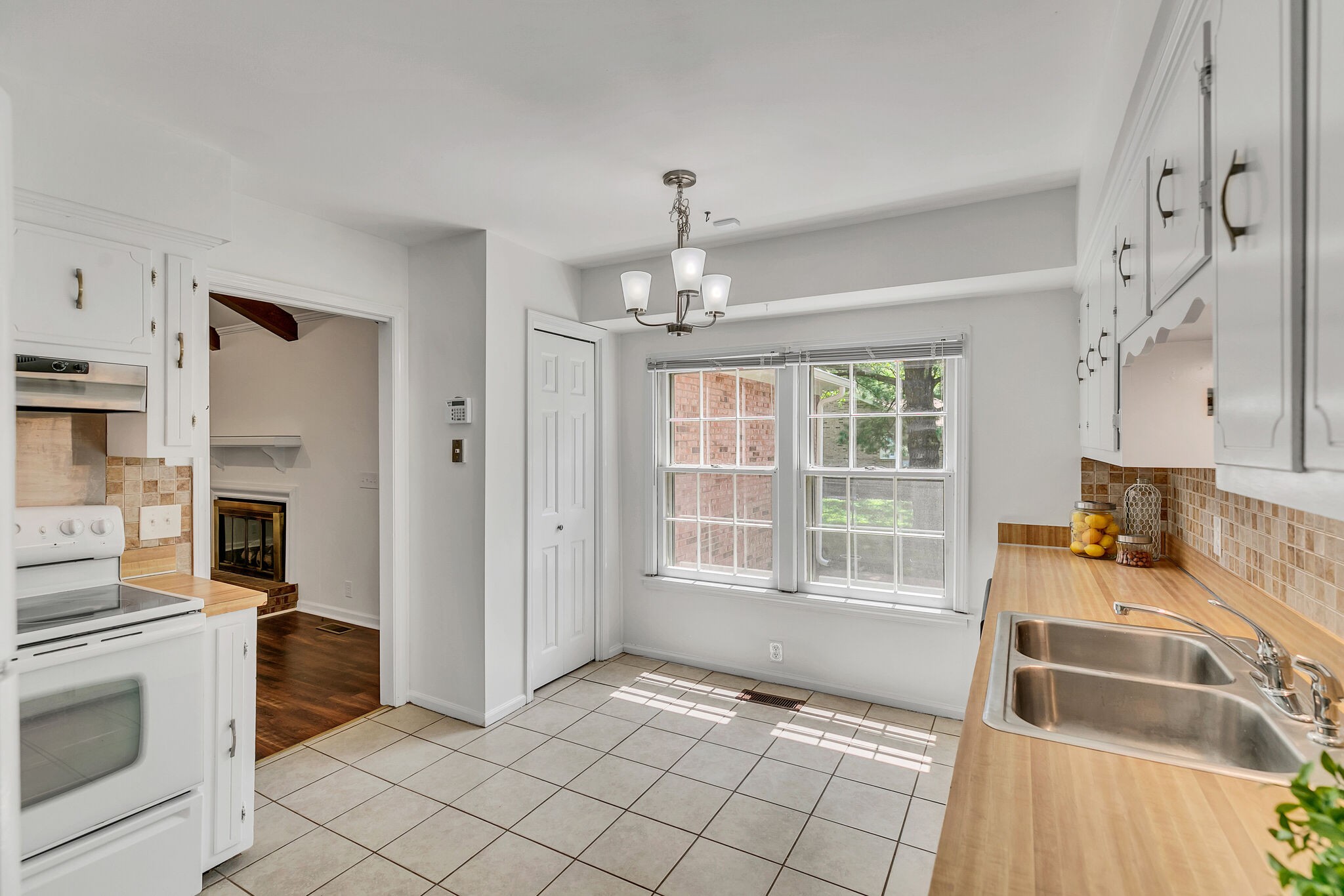 749 Baugh Road Nashville, TN 37221 - Photo 6 of 30 Gallery Image 6
