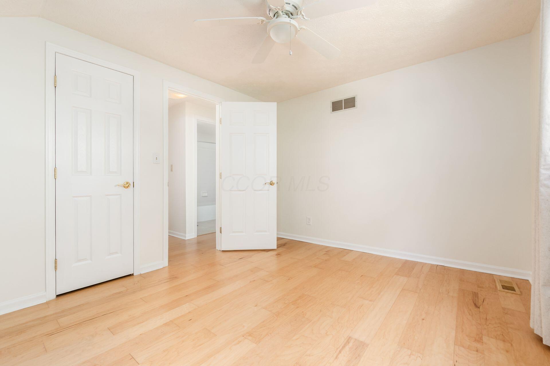 2400 Willis Road Dublin, OH 43016 - Photo 19 of 36 Bedroom 2