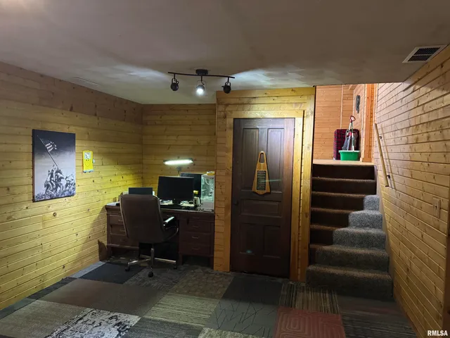 $347,000 | 12726 East Co Road 300N, Chandlerville, IL 62627