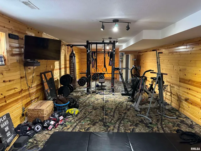 $347,000 | 12726 East Co Road 300N, Chandlerville, IL 62627