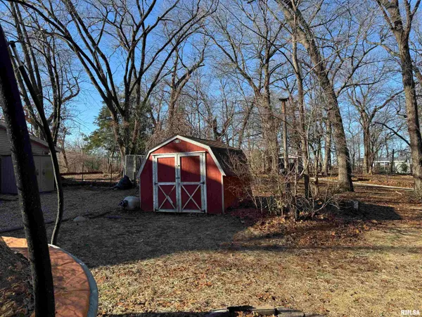 $335,000 | 12726 East Co Road 300N, Chandlerville, IL 62627