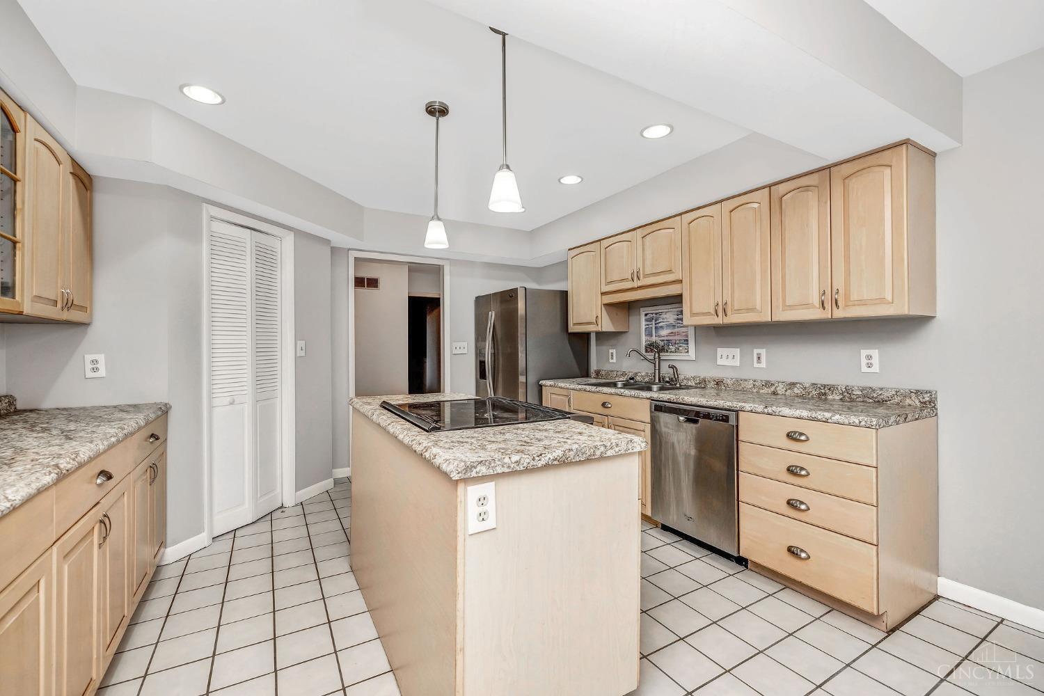 3096 Hamilton New London Road Hamilton, OH 45013 - Photo 10 of 34
