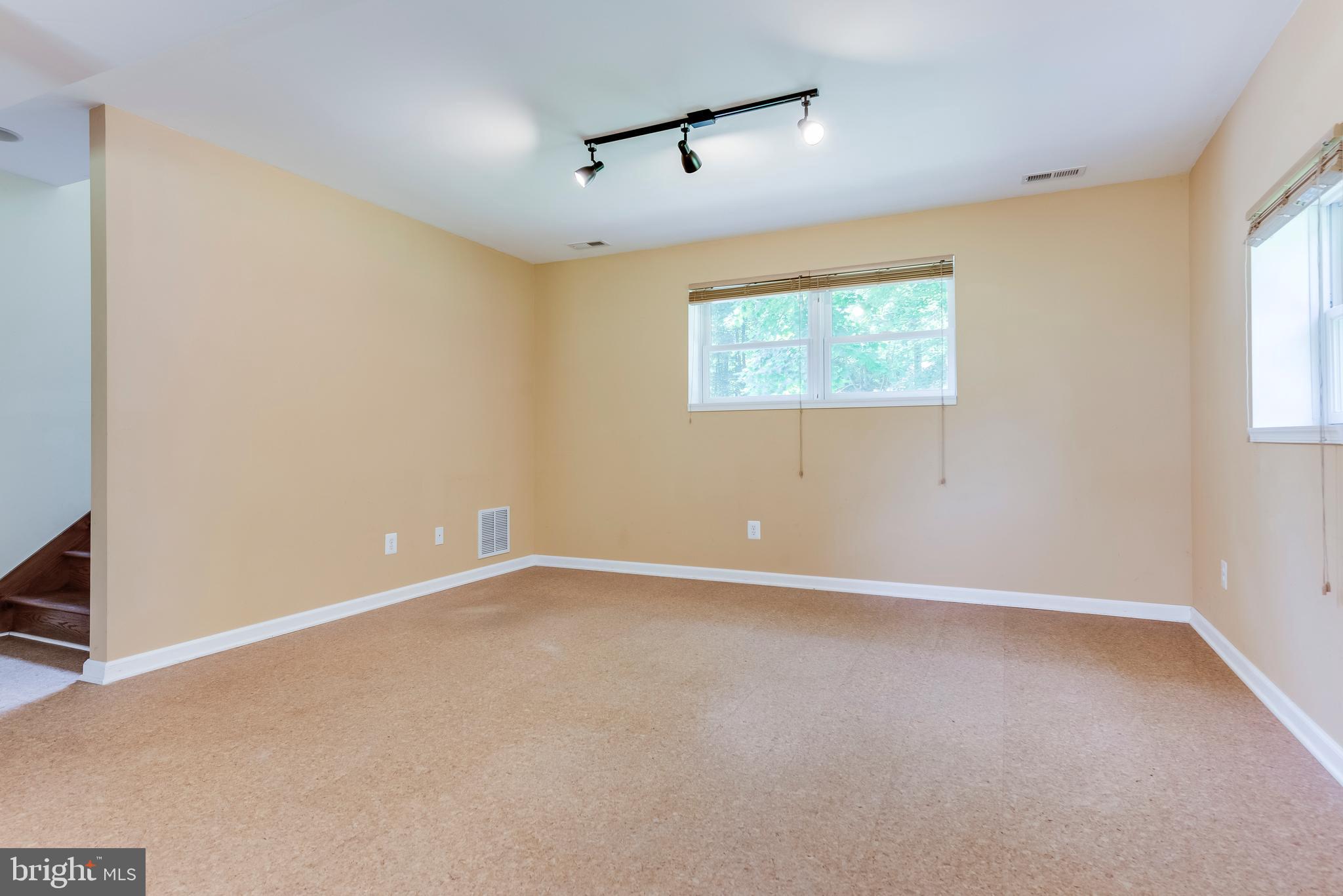 5176 Chalk Point Road West River, MD 20778 - Photo 17 of 29 Gallery Image 17