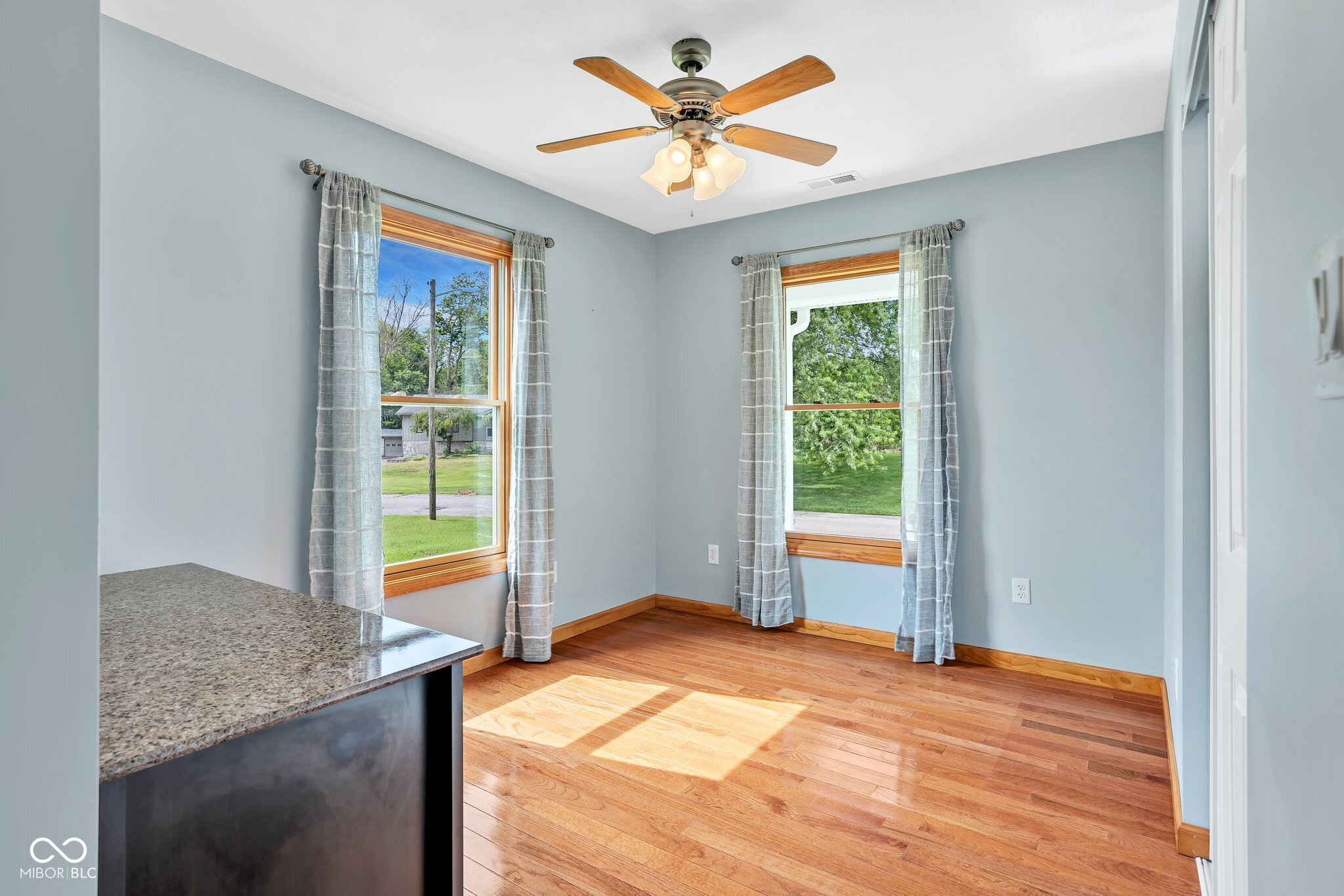 2611 22nd Street Columbus, IN 47201 - Photo 11 of 19