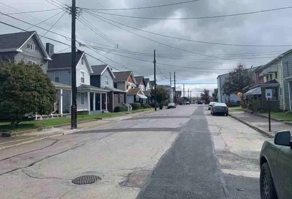 a building with view of street
