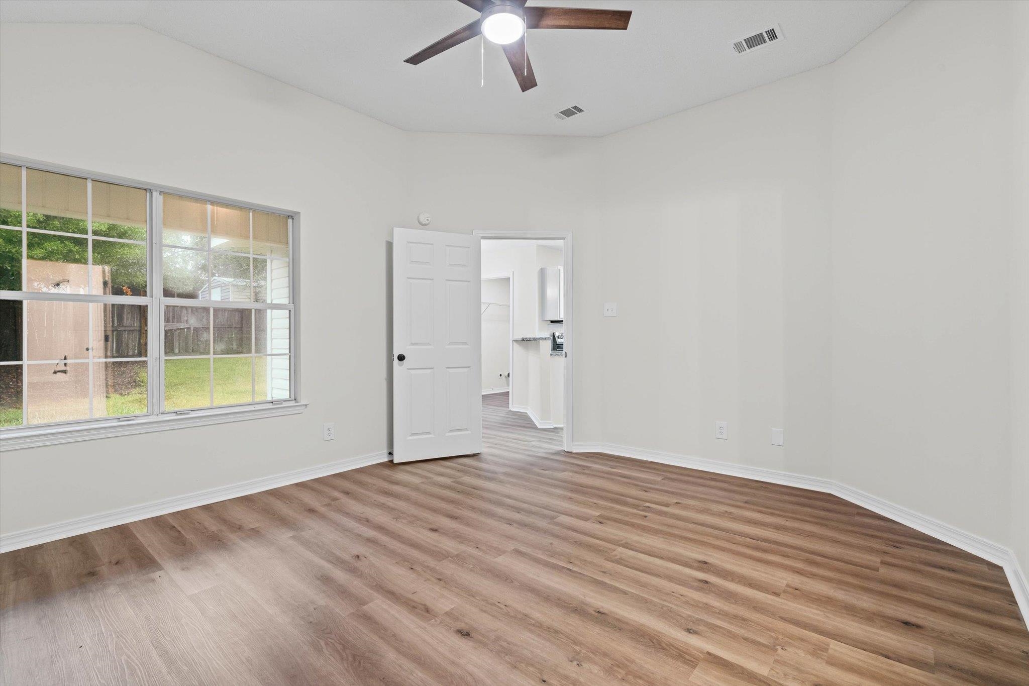 806 Crystal Wells Court South Fairhope, AL 36532 - Photo 11 of 22