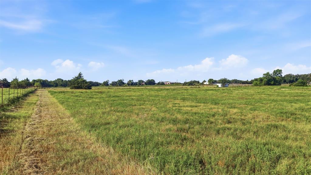 1614 West Line Road Whitesboro, TX 76273 - Photo 14 of 34 Open pasture