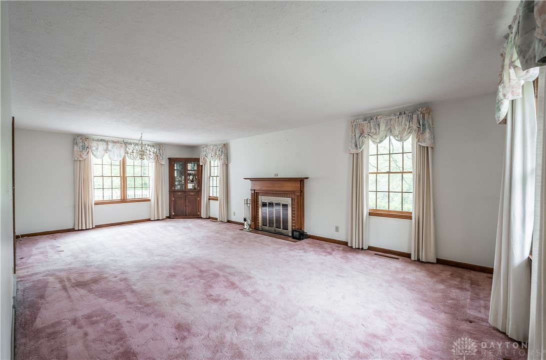 1487 Stone Road Xenia, OH 45385 - Photo 7 of 59 Gallery Image 7