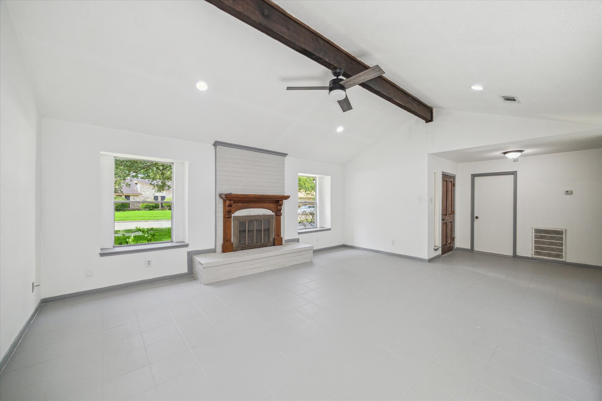 604 Briarclift Lane Baytown, TX 77521 - Photo 3 of 15