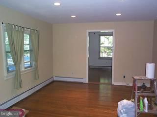 1132 Prospect Ridge Boulevard Haddon Heights, NJ 08035 - Photo 4 of 6
