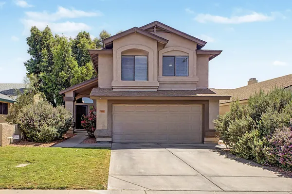 $2,300 | 761 East Rosemonte Drive, Phoenix, AZ 85024