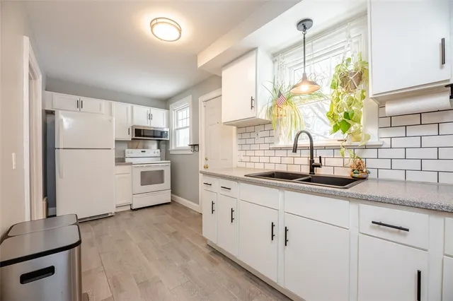 $174,900 | 74 Heberle Road, Irondequoit, NY 14609