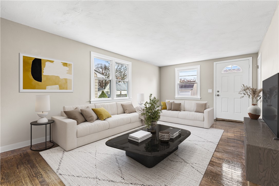 41 Gleason Street Cranston, RI 02910 - Photo 4 of 13