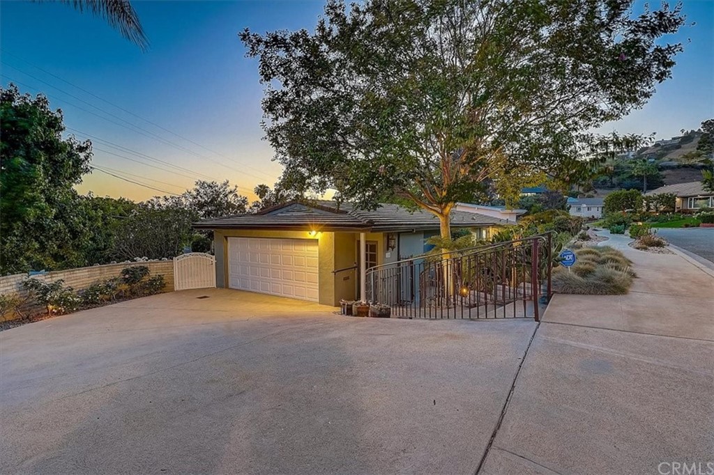 150 Cumberland Road Glendale, CA 91202 - Photo 1 of 1 Gallery Image 1