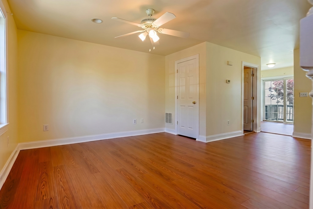 5055 North Main Street, Unit 3 Fall River, MA 02720 - Photo 7 of 20
