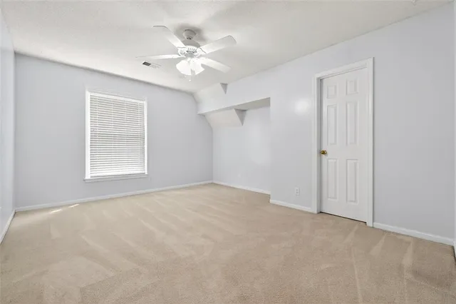 $625,000 | 600 Southwest Trailpark Circle, Lee's Summit, MO 64081