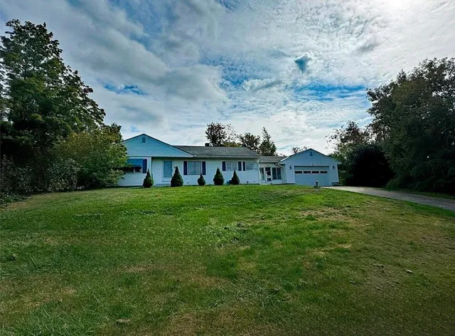 $3,000 | 290 Killington Avenue, Rutland Town, VT 05701