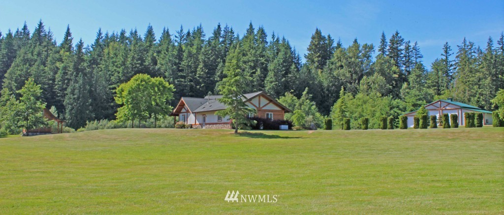 4445 Dewey Road Bellingham, WA 98226 - Photo 14 of 15 Gallery Image 14
