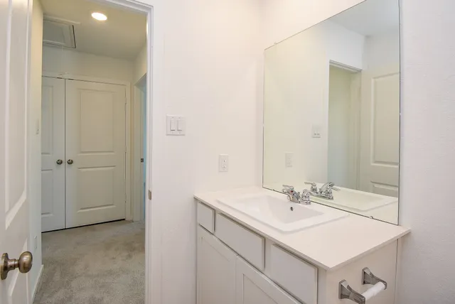 $2,295 | 6850 Flowering Ginger Lane, Katy, TX 77493