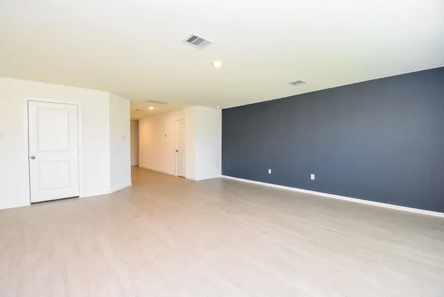 $2,295 | 6850 Flowering Ginger Lane, Katy, TX 77493