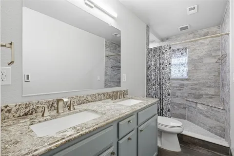 $380,000 | 5421 Susan Lee Lane, North Richland Hills, TX 76180