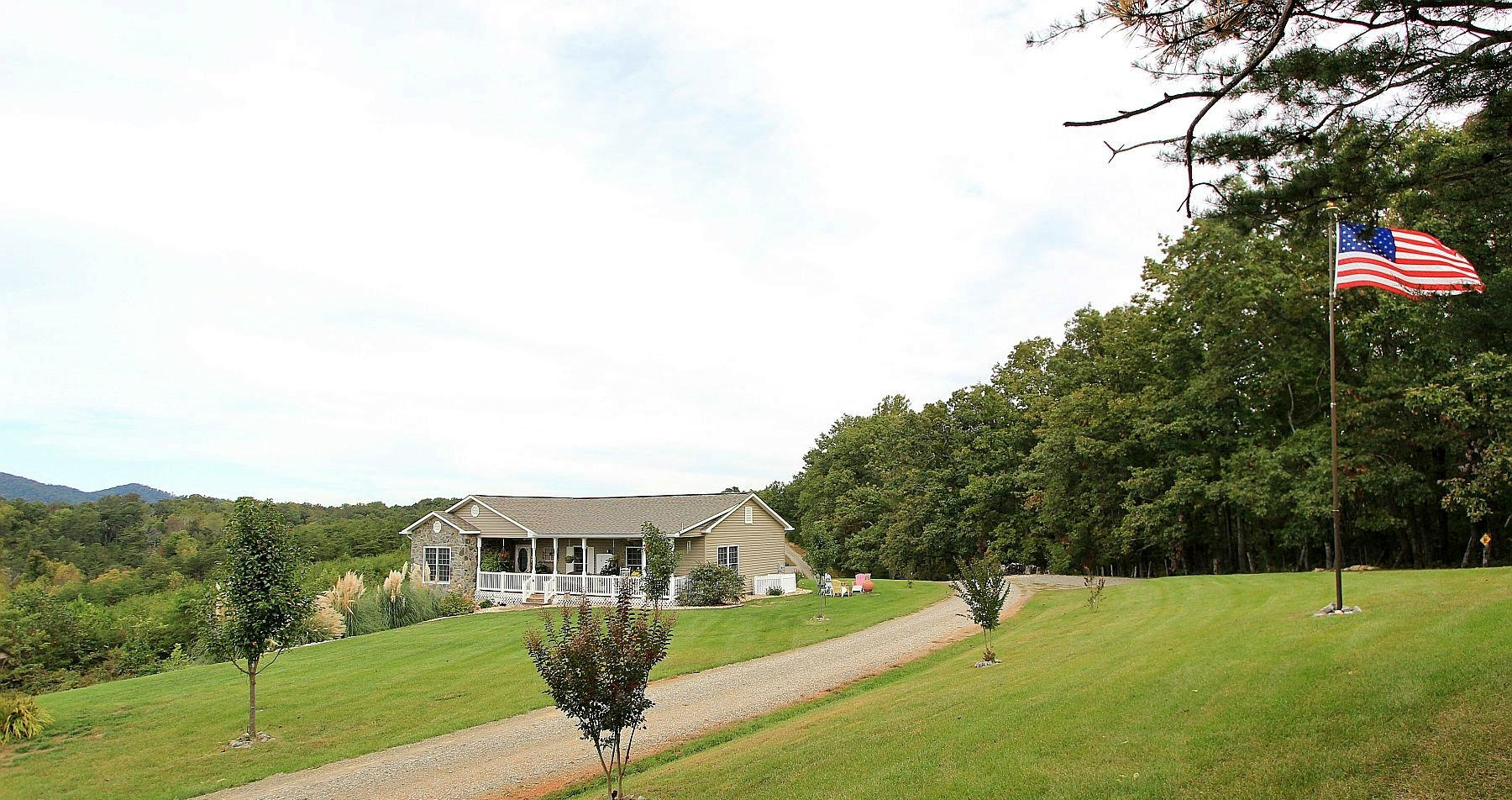 3648 Edwardsville Road Hardy, VA 24101 - Photo 4 of 42 Impressive 5.10 Private Acres