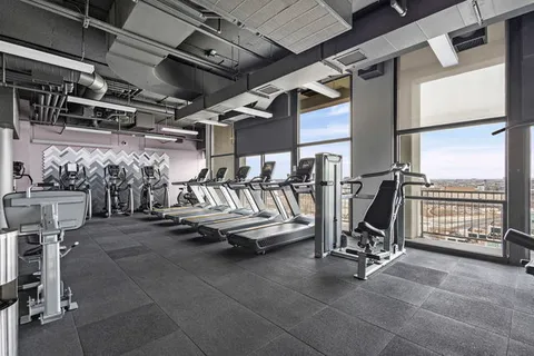 $300,000 | 1530 South State Street, Unit 415, Chicago, IL 60605