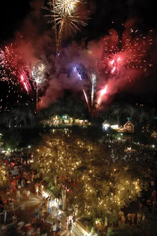 $1,400 | 9300 Baytowne Wharf Boulevard, Unit 528, Miramar Beach, FL 32550