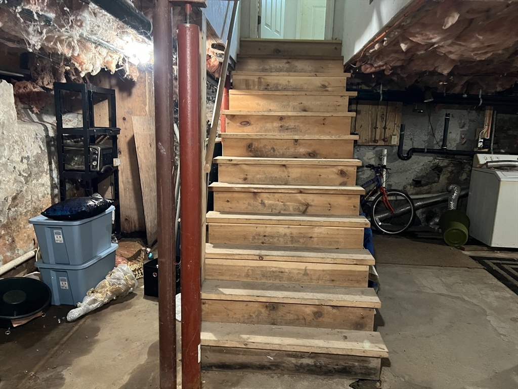 68-74 Sturbridge Road Charlton, MA 01507 - Photo 34 of 41 a view of entryway with a front door view