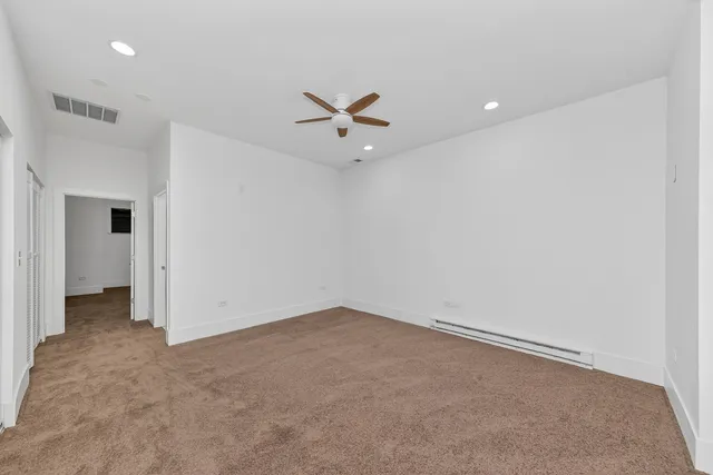 $650,000 | 626 East Oakwood Boulevard, Chicago, IL 60653