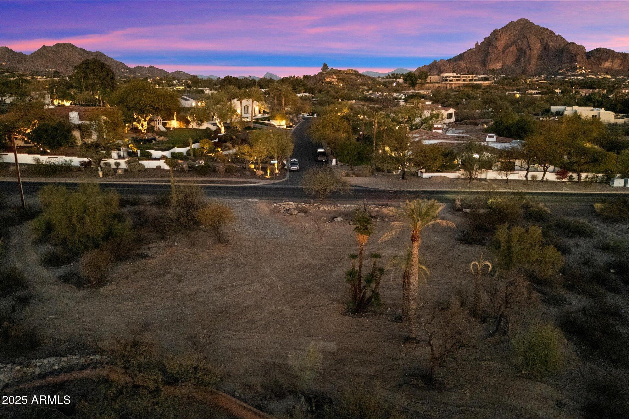 6218 North Palo Cristi Road, Unit 10 Paradise Valley, AZ 85253 - Photo 9 of 33 a view of lake