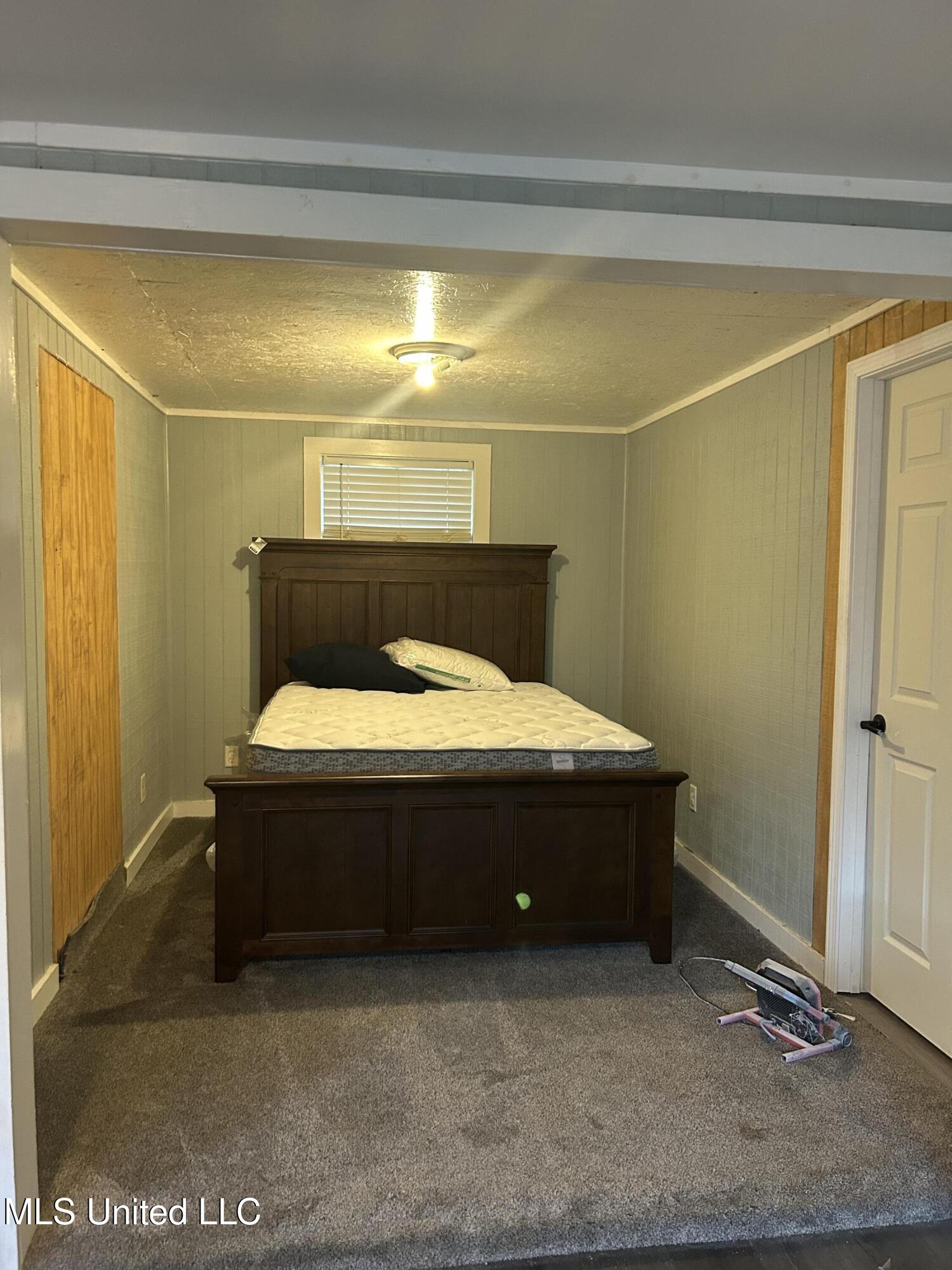 8537 Augusta Road Moss Point, MS 39562 - Photo 33 of 36 IMG_6055