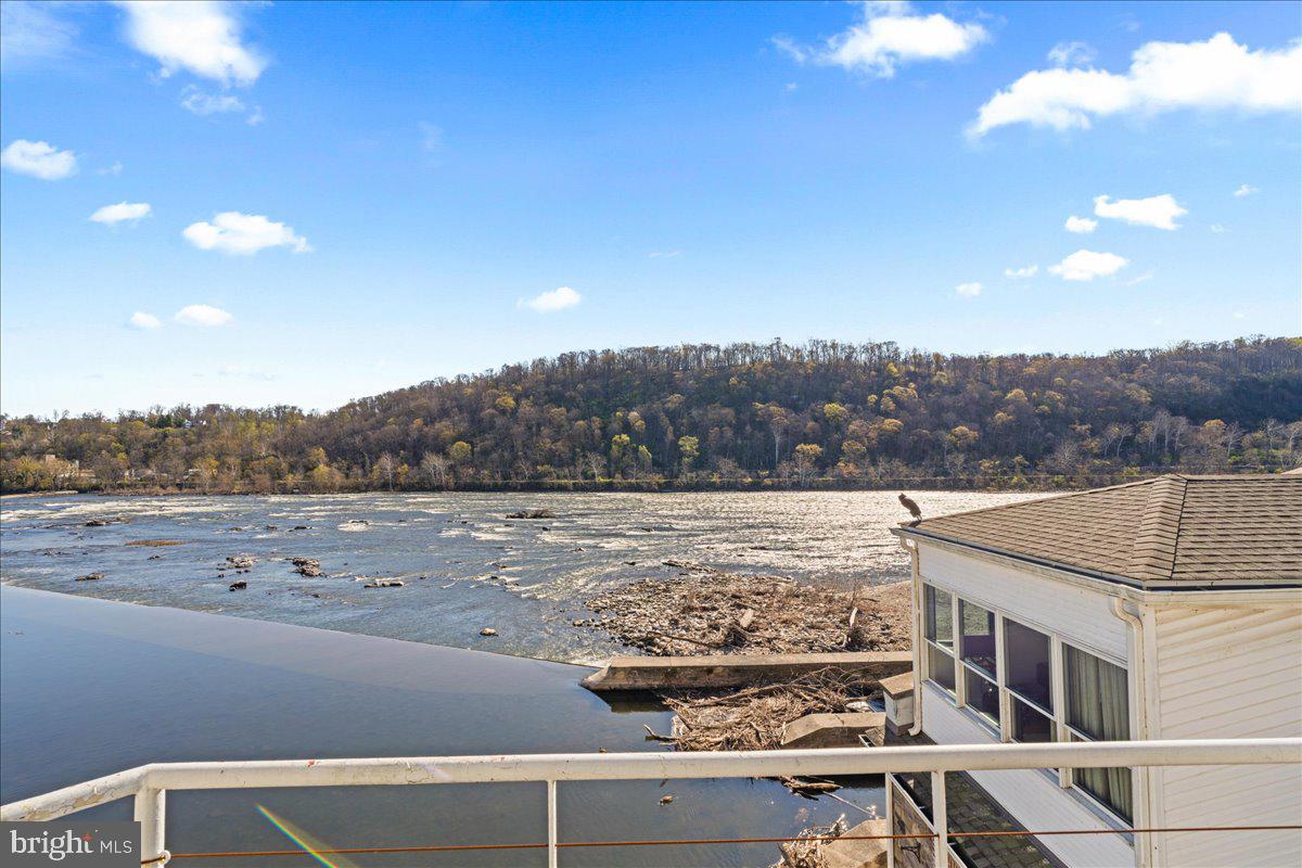 350 River Road, Unit D10 New Hope, PA 18938 - Photo 22 of 41 a view of a city