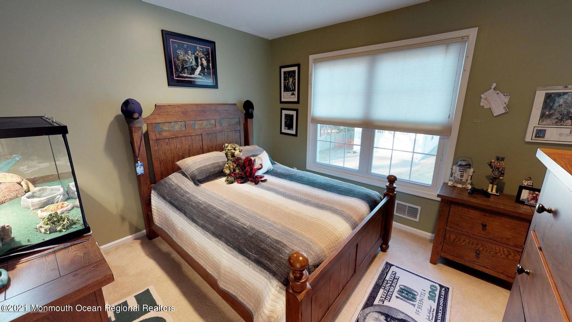681 Toms River Road Jackson, NJ 08527 - Photo 22 of 46 681 bed 2