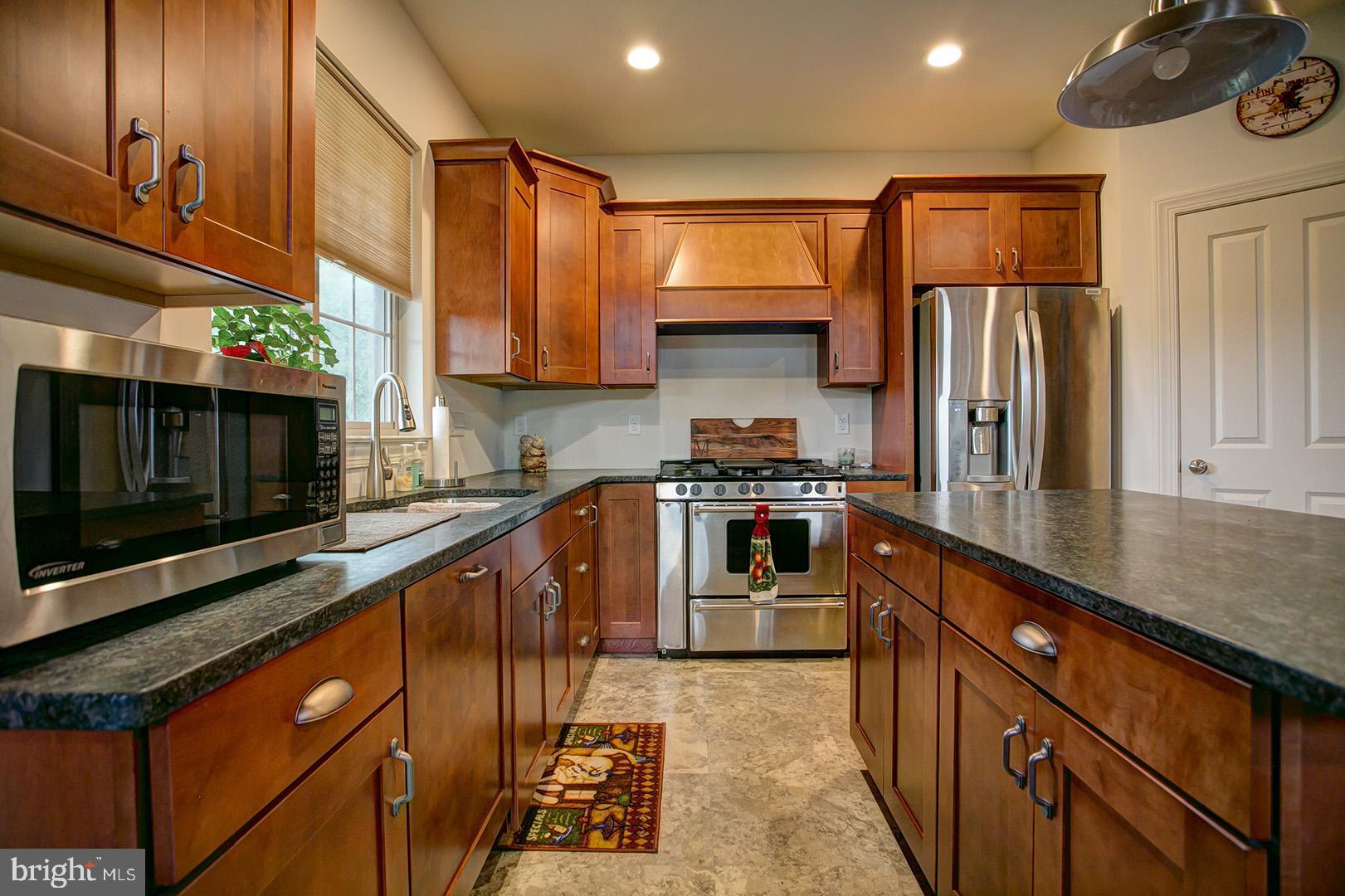 88 Mt Penn Road Reading, PA 19607 - Photo 14 of 35 Kitchen- Cultured Marble Counter Tops