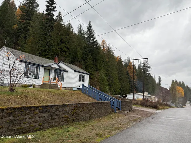 $290,000 | 1151 East Fir Avenue, Osburn, ID 83849