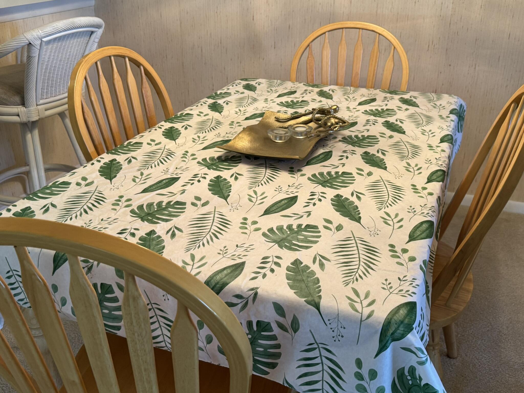 801 Sabal Ridge Circle, Unit H Palm Beach Gardens, FL 33418 - Photo 15 of 42 a view of a wooden floor