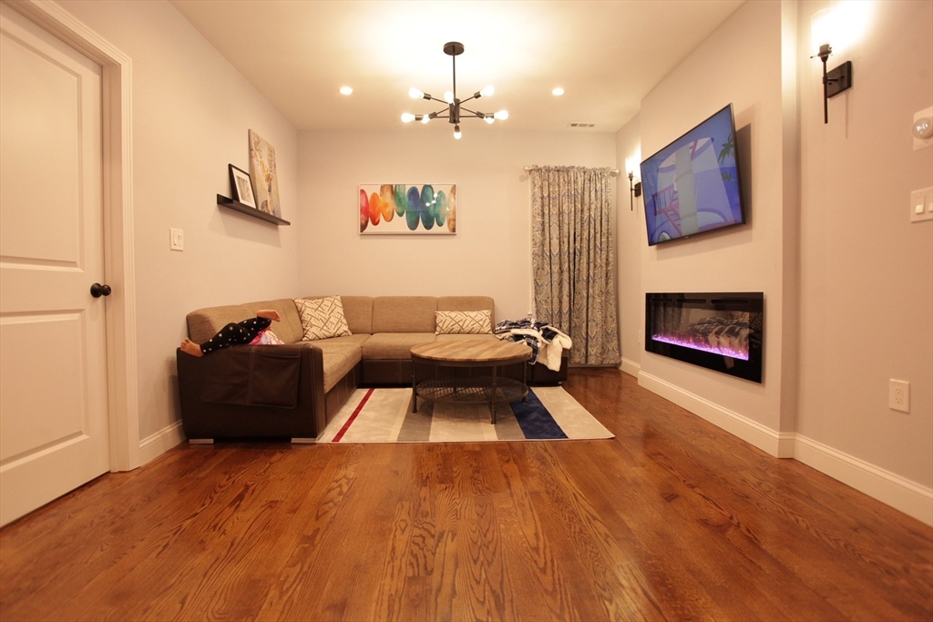 291 Main Street, Unit 3 Everett, MA 02149 - Photo 5 of 20