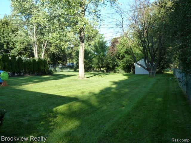 327 Old Perch Road Rochester Hills, MI 48309 - Photo 4 of 16