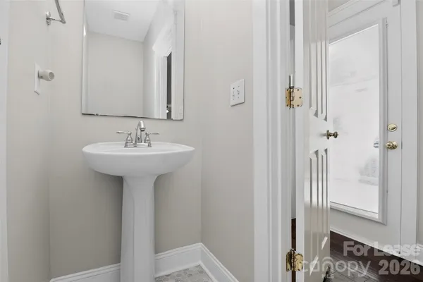 $3,200 | 103 Park Forest Street, Davidson, NC 28036