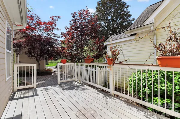 $3,200 | 103 Park Forest Street, Davidson, NC 28036