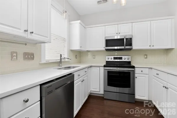 $3,200 | 103 Park Forest Street, Davidson, NC 28036