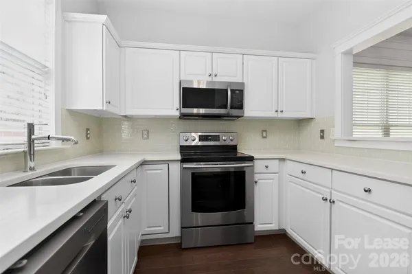 $3,200 | 103 Park Forest Street, Davidson, NC 28036