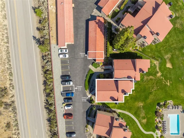 $749,000 | 100 Lake Chelan Shores Drive, Unit 167&8, Chelan, WA 98816