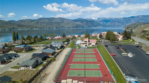 $749,000 | 100 Lake Chelan Shores Drive, Unit 167&8, Chelan, WA 98816