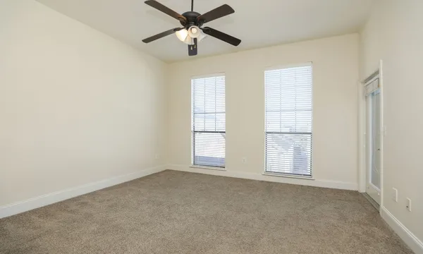 $2,000 | 2120 Kipling Street, Unit 402, Houston, TX 77098