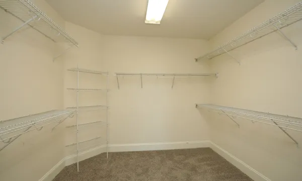 $2,000 | 2120 Kipling Street, Unit 402, Houston, TX 77098