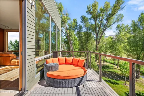 $2,995,000 | 103 Willits Lane, Unit 201, Basalt, CO 81621