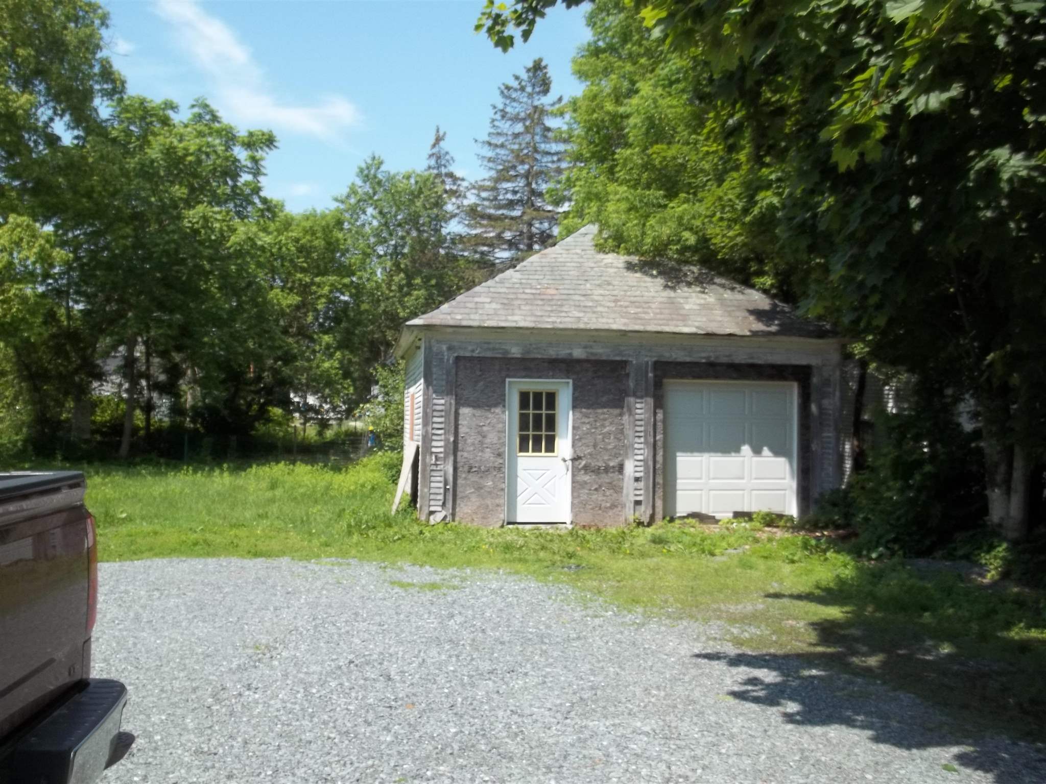 68 Seminary Street Castleton, VT 05735 - Photo 4 of 4